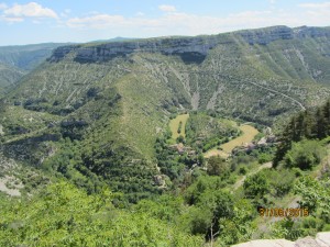 Le cirque de Navacelle se situe dans le Languedoc-Roussillon site classé depuis 1943