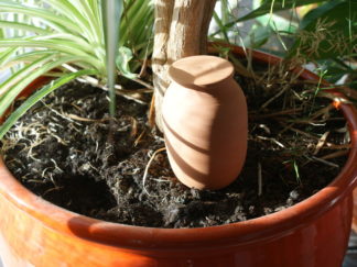 pot microporeux pour l'arrosage